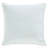 Adamund Pillow