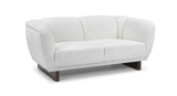 Darla loveseat