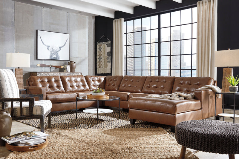 Boston 4 Pcs Sectional with RHF Chaise