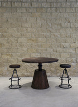 BRONX CRANK DINING TABLE
