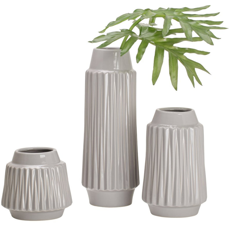 ELLA FACETED CERAMIC 6H" VASE - GREY